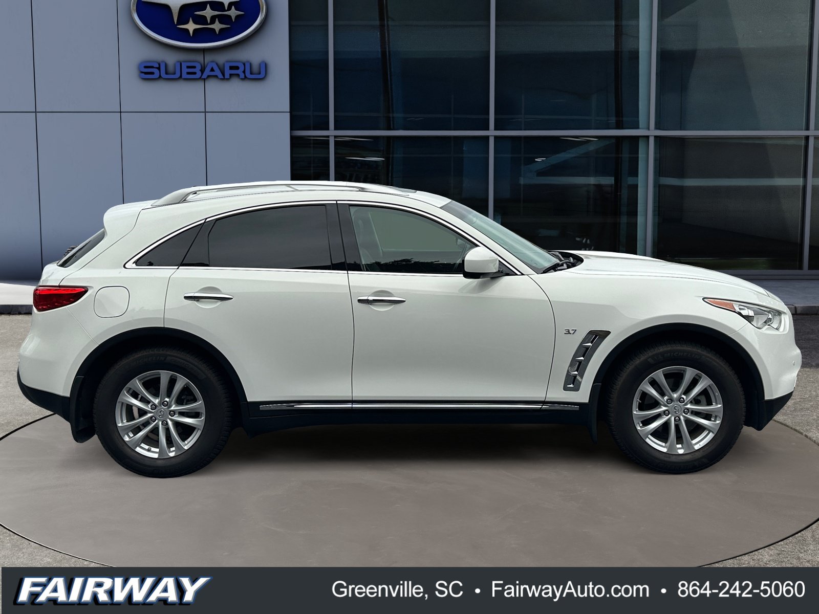 Used 2016 INFINITI QX70 2WD w/ Premium Package image 9