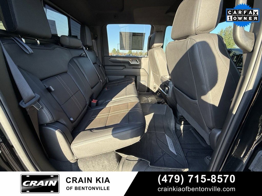 Used 2024 Chevrolet Silverado 2500 High Country w/ Midnight Edition image 31