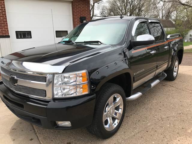 Used 2011 Chevrolet Silverado 1500 LTZ image 2