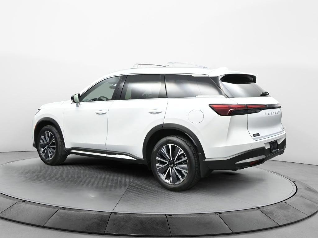 New 2026 INFINITI QX60 Luxe w/ Cargo Package image 4