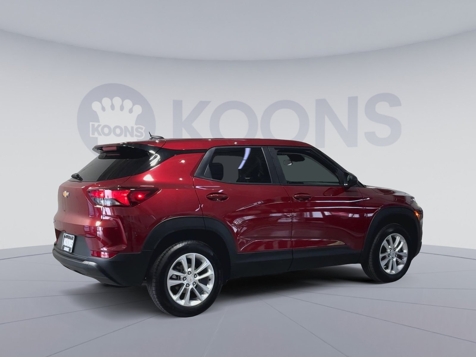 Used 2024 Chevrolet TrailBlazer LS w/ LS Convenience Package AWD/4WD image 2
