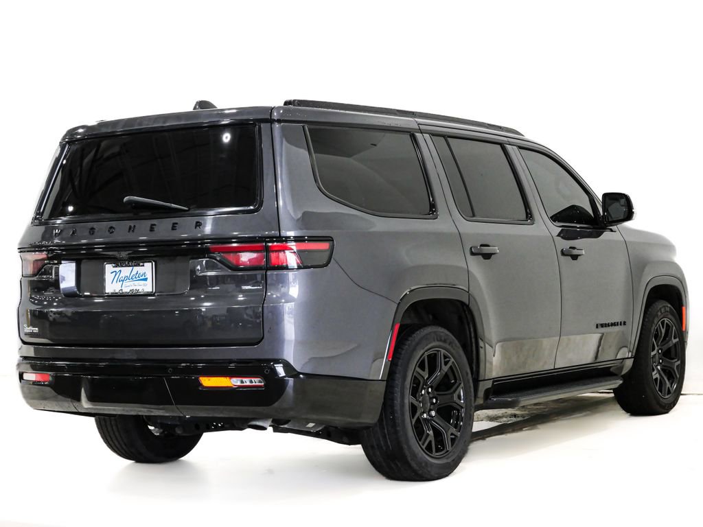 Used 2023 Jeep Wagoneer Series II image 6