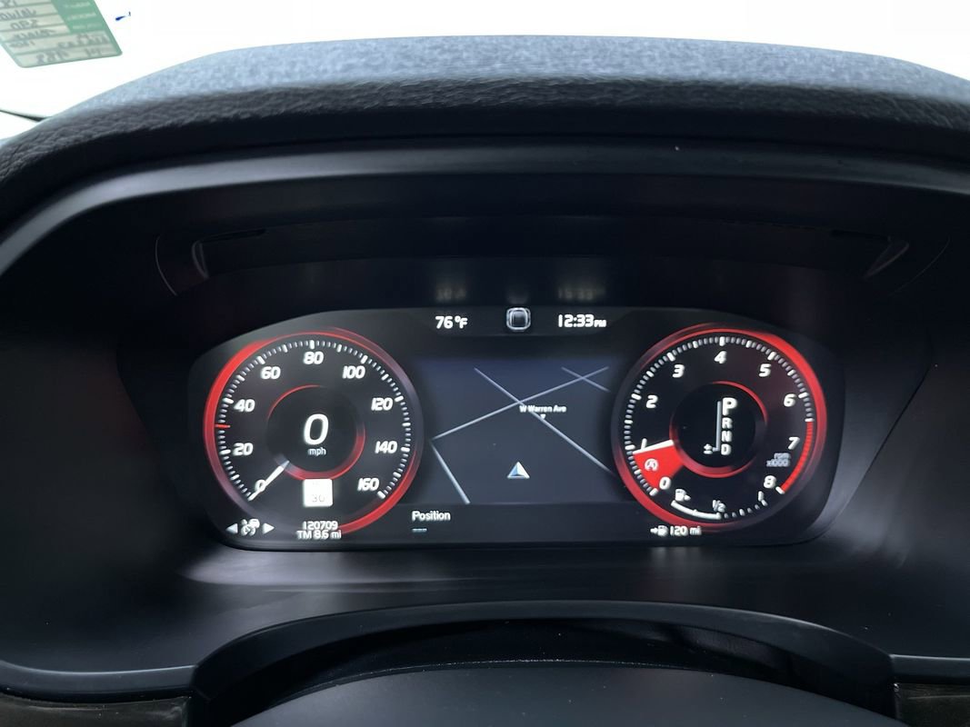 Used 2018 Volvo S90 T5 Momentum w/ Convenience Package FWD image 19