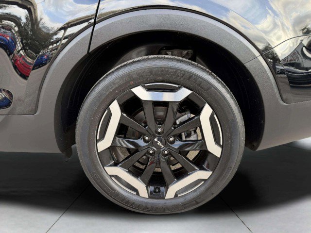 Used 2023 Kia Telluride EX image 52