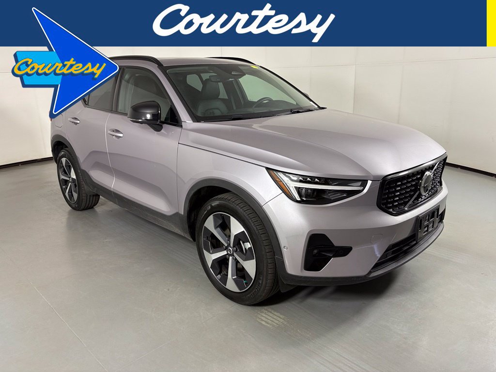 Used 2026 Volvo XC40 B5 Plus
