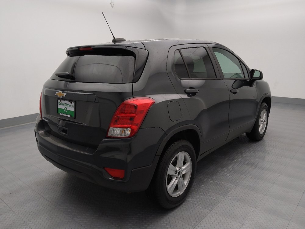 Used 2020 Chevrolet Trax LS w/ Tint and Cruise Package image 9