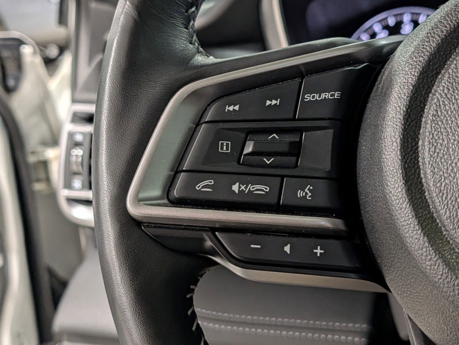 Certified 2023 Subaru Outback Touring image 31