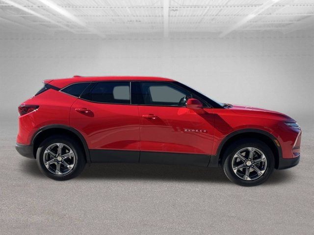 Used 2023 Chevrolet Blazer LT w/ Driver Confidence Package AWD/4WD image 5