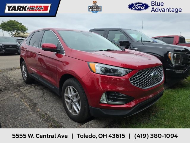 Used 2024 Ford Edge SEL w/ Convenience Package