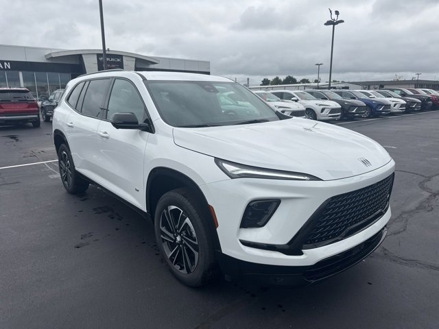 New 2025 Buick Enclave Sport Touring w/ Power Package