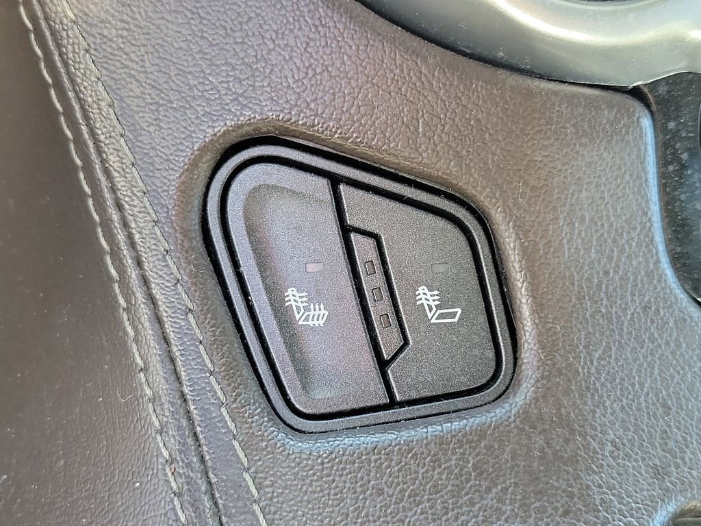 Used 2019 Chevrolet Tahoe LT RWD image 34