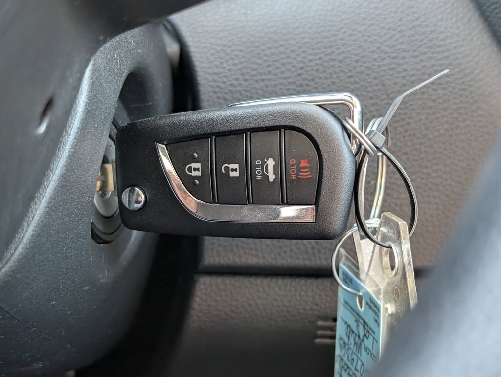 Used 2023 Toyota Corolla LE image 24