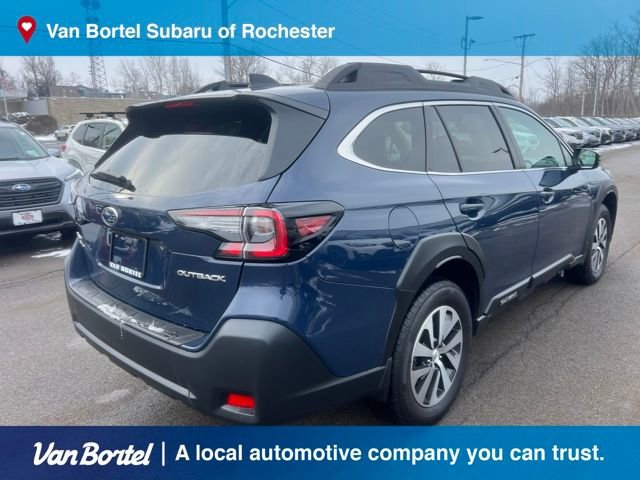 Used 2025 Subaru Outback Premium image 5