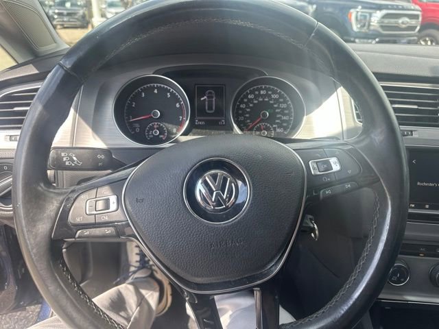 Used 2016 Volkswagen Golf S FWD image 14