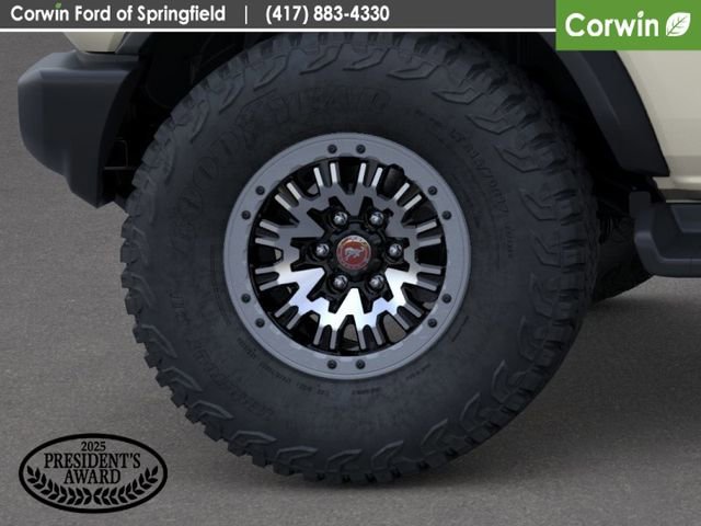 New 2026 Ford Bronco Outer Banks AWD/4WD image 25
