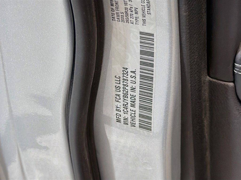 Used 2023 Jeep Grand Cherokee 4WD 4xe w/ Luxury Tech Group II image 30