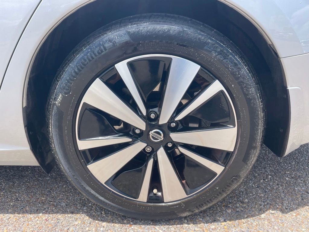 Certified 2022 Nissan Altima 2.5 SV FWD image 17