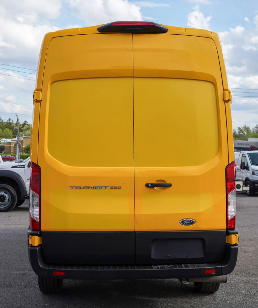 Used 2021 Ford Transit 250 148 High Roof w/ Load Area Protection Package image 5