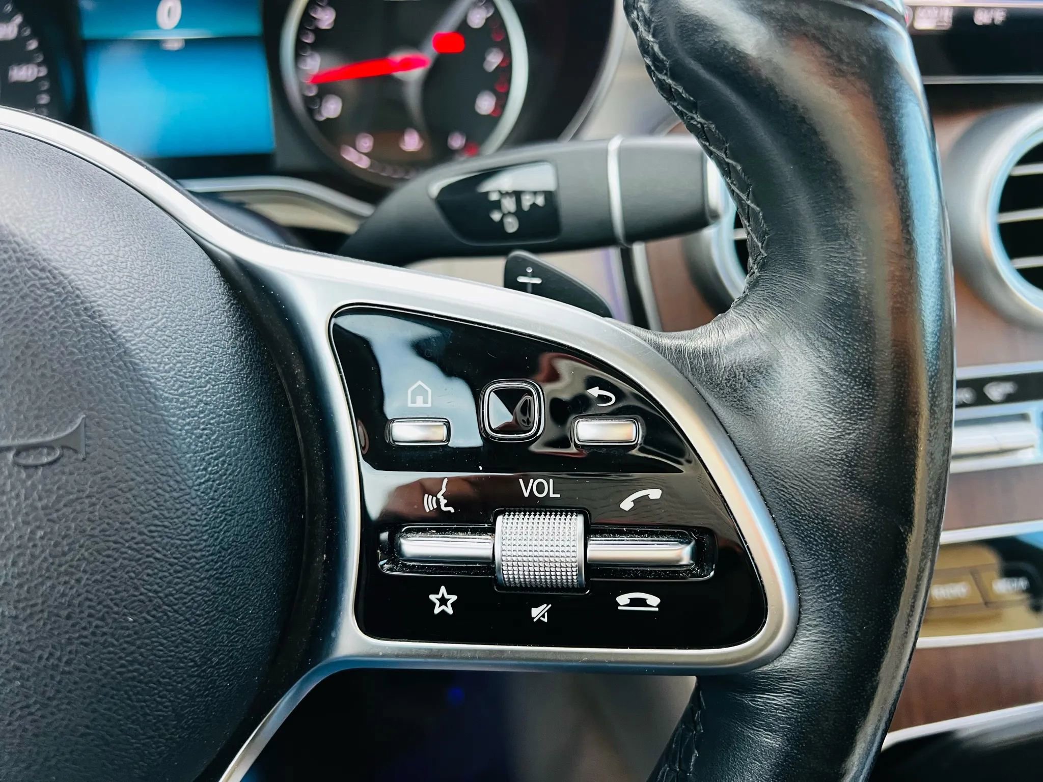 Used 2019 Mercedes-Benz C 300 4MATIC Coupe image 24