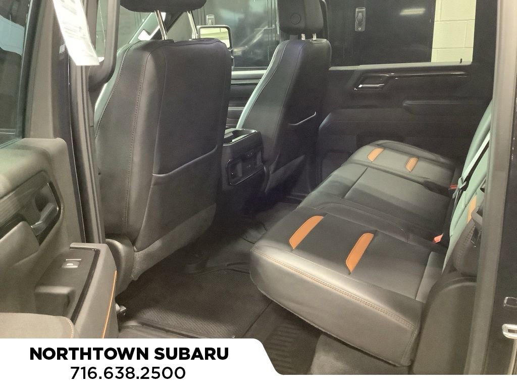 Used 2025 GMC Sierra 2500 AT4 w/ AT4 Premium Plus Package image 13