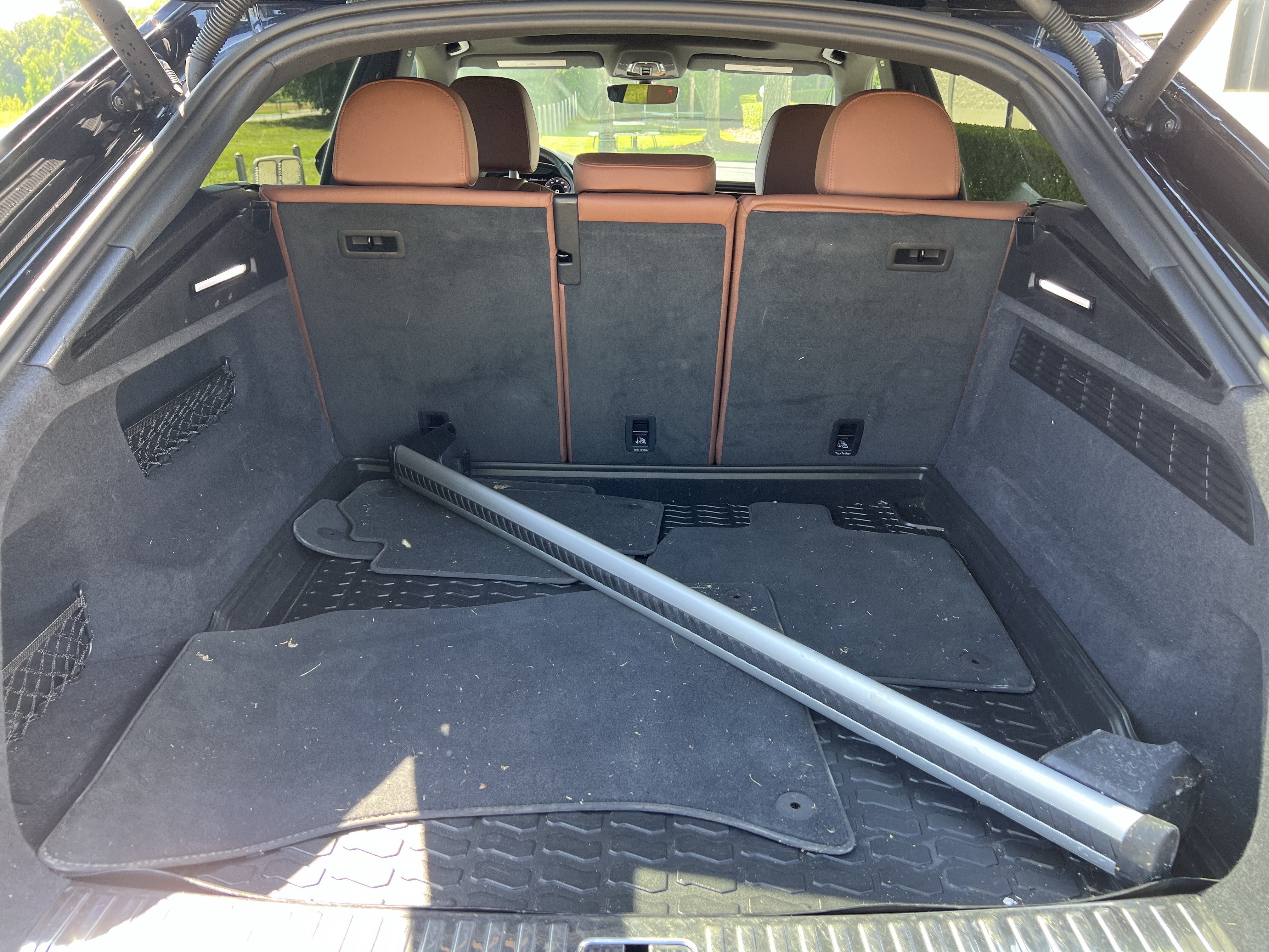 Used 2019 Audi Q8 Premium Plus w/ Premium Plus AWD/4WD image 34