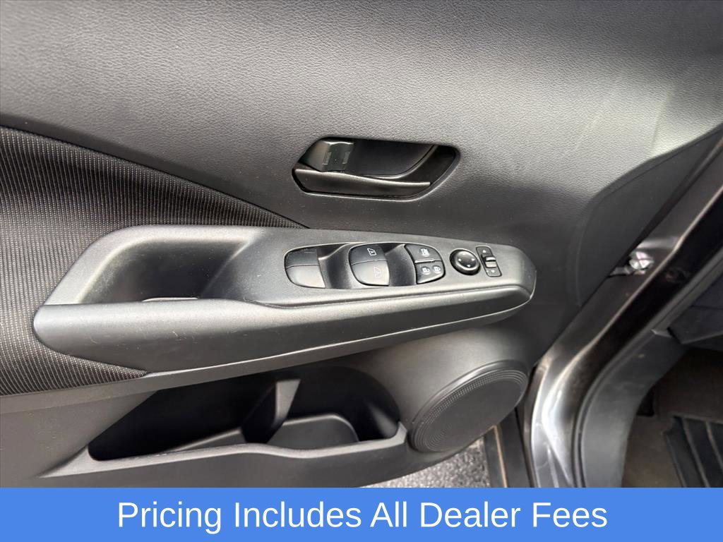 Used 2024 Nissan Kicks S FWD image 23