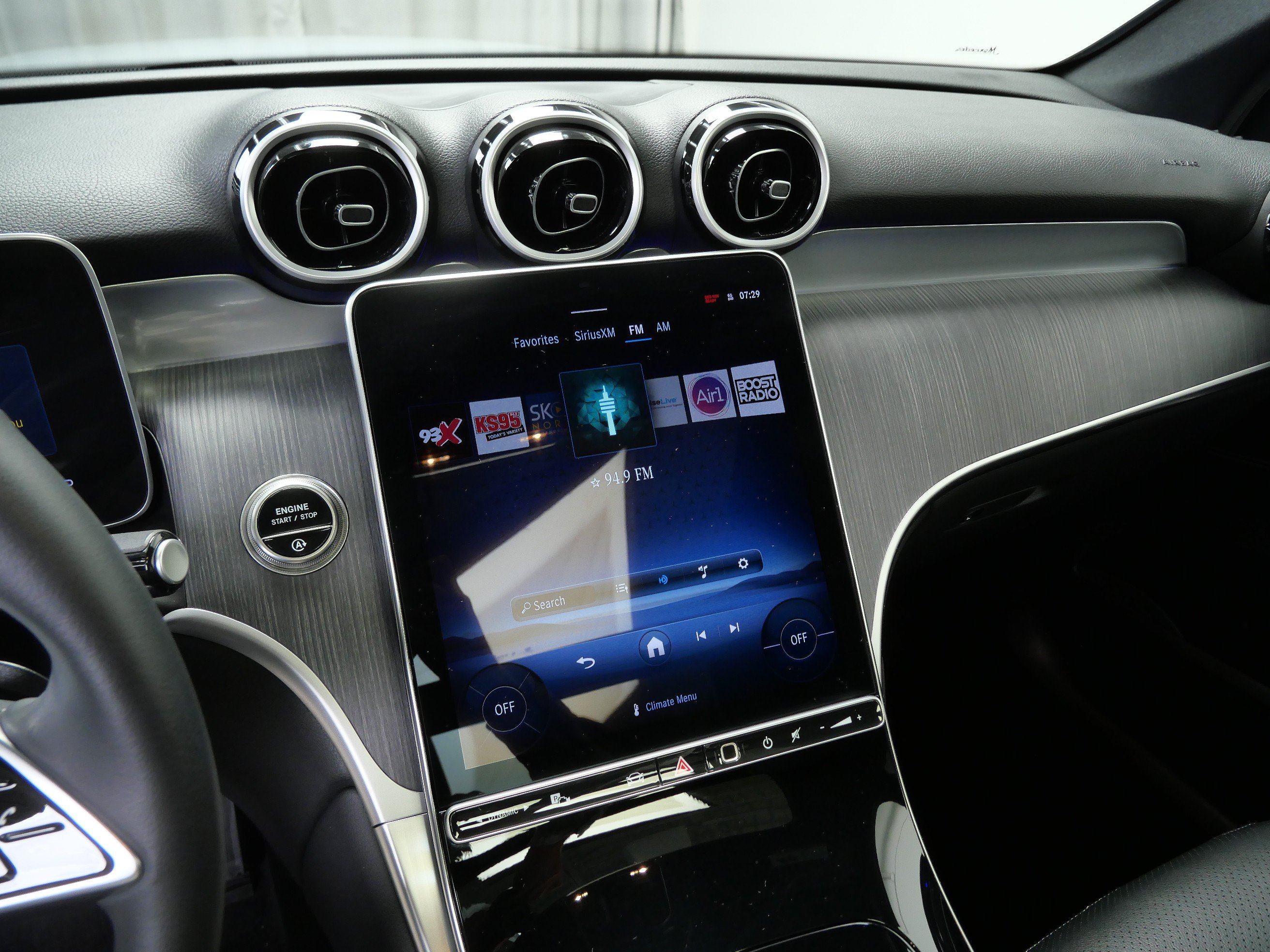 Certified 2026 Mercedes-Benz GLC 300 4MATIC image 18
