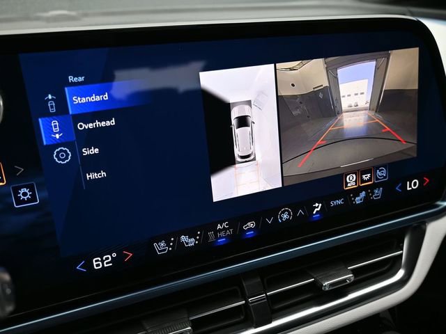 New 2026 Chevrolet Equinox EV LT image 30