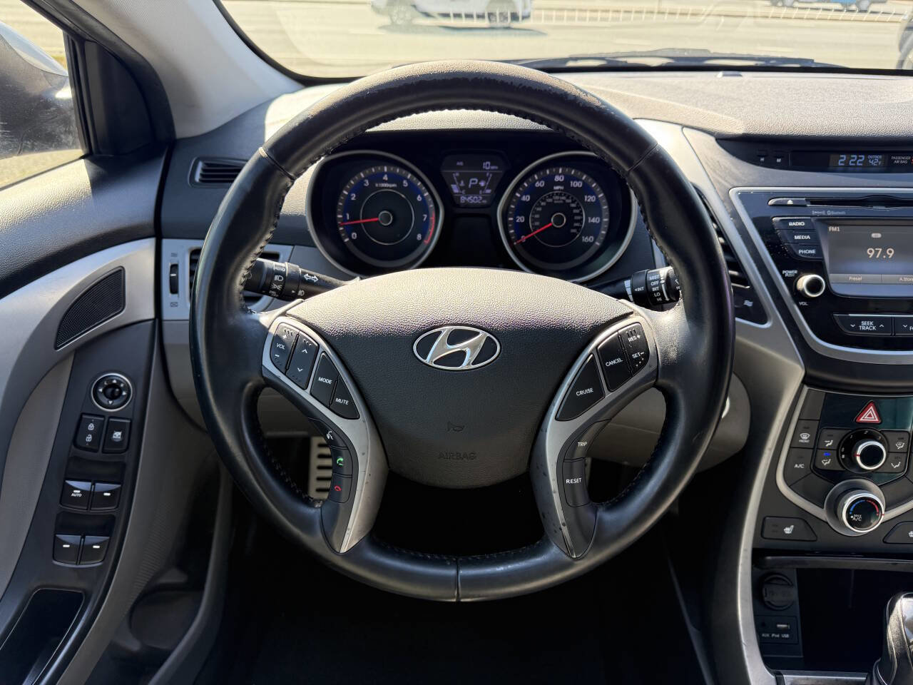 Used 2014 Hyundai Elantra Sport image 18