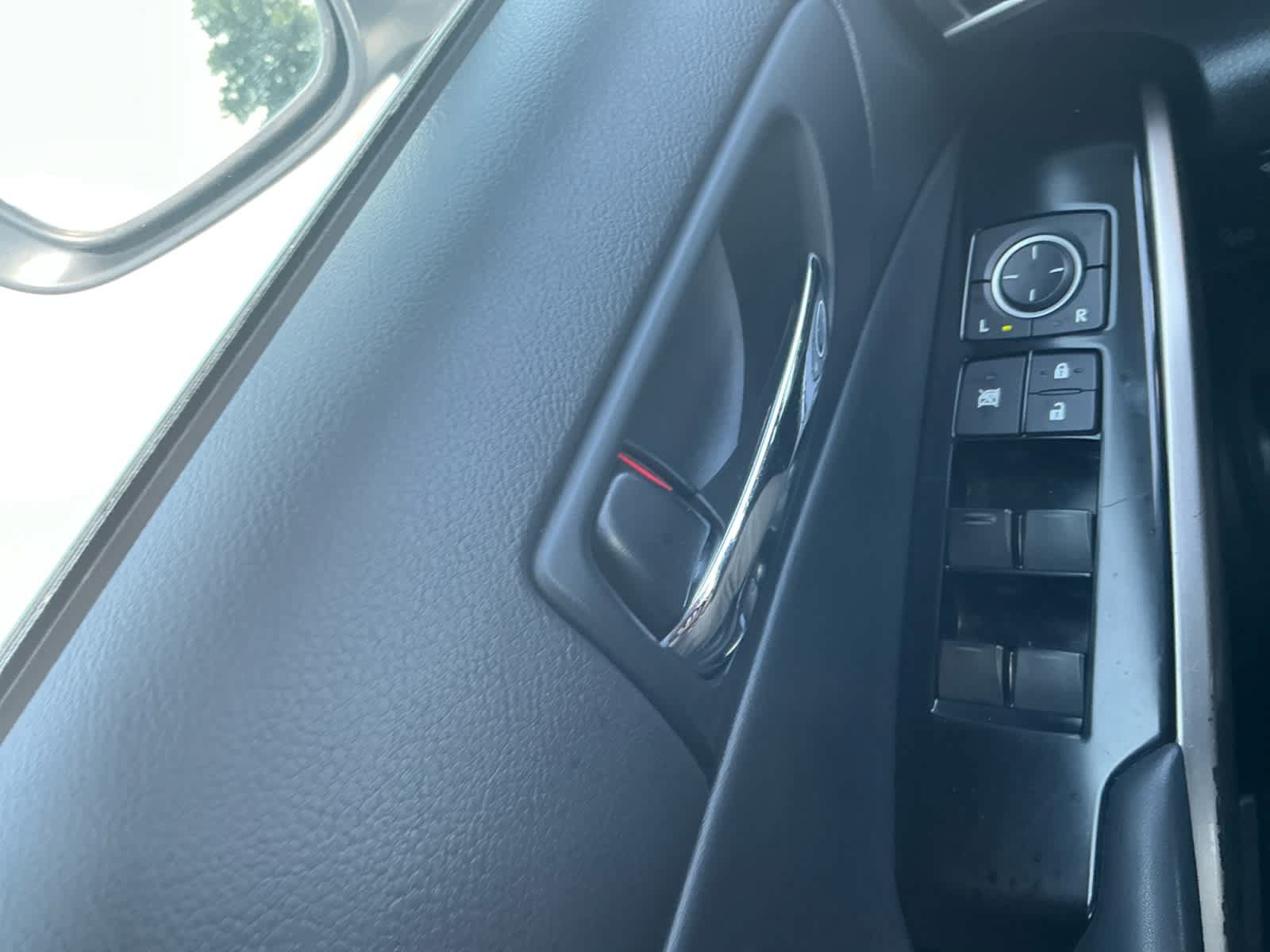 Used 2014 Lexus IS 350 AWD w/ Navigation Package image 17
