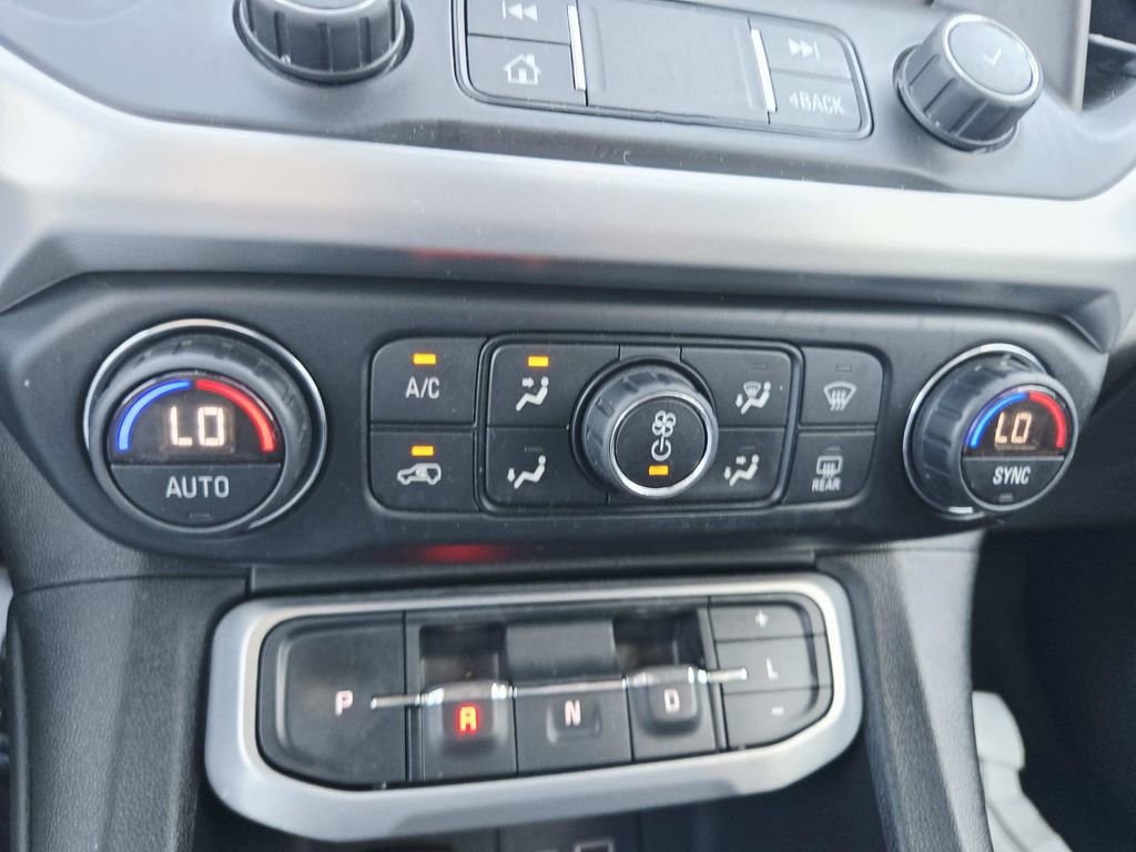 Used 2021 GMC Acadia SLE w/ Driver Convenience Package image 28