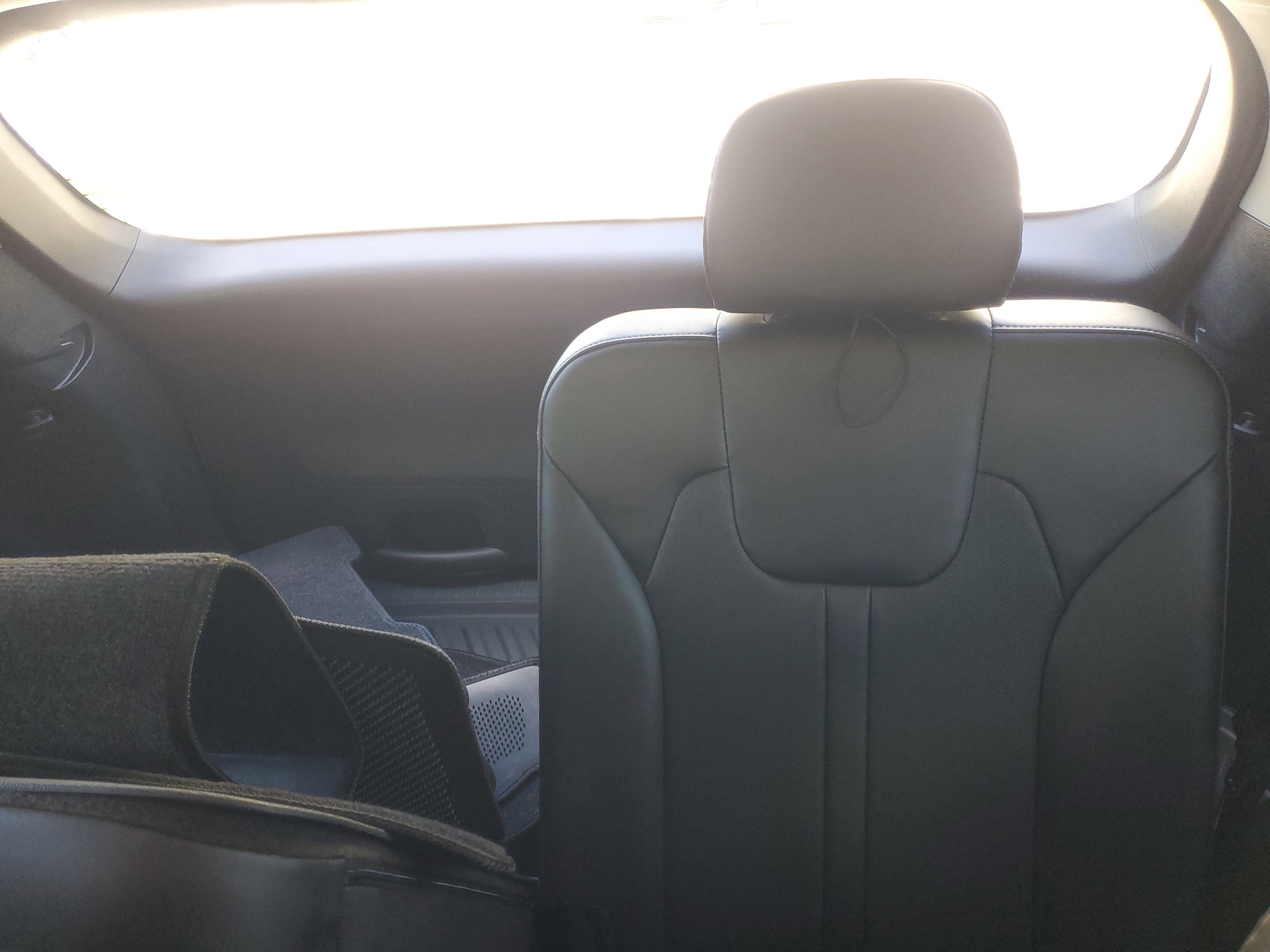 Used 2022 Kia Sorento S image 14