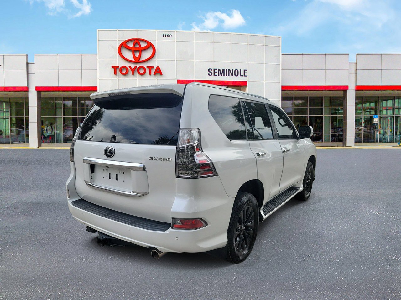 Used 2021 Lexus GX 460 Premium w/ Premium Package AWD/4WD image 3