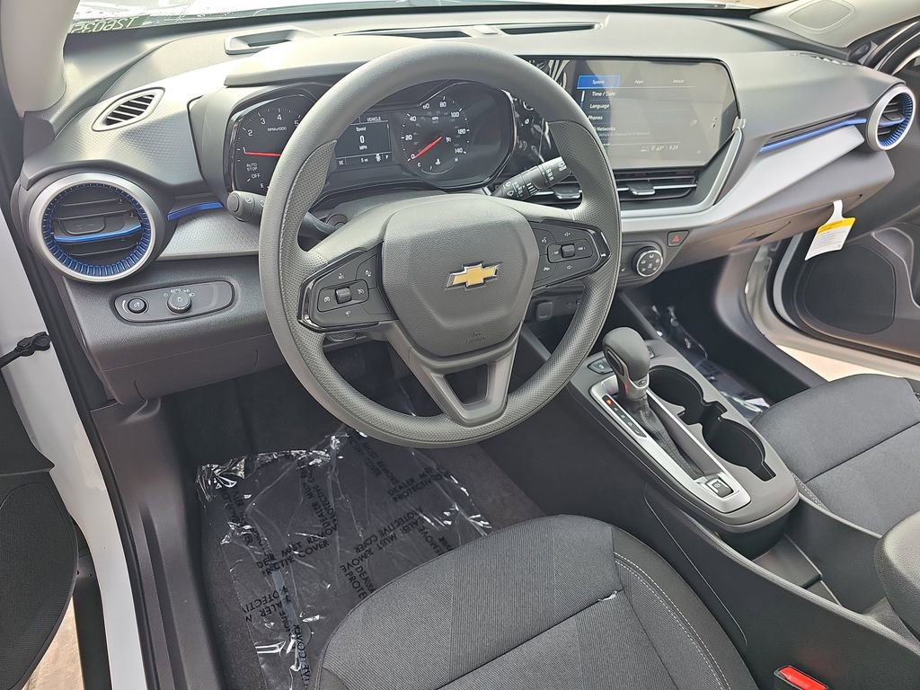 New 2026 Chevrolet Trax LS w/ LS Convenience Package image 15