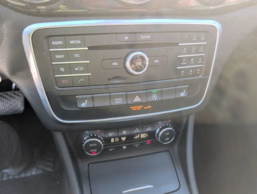 Used 2016 Mercedes-Benz CLA 250 4MATIC image 28