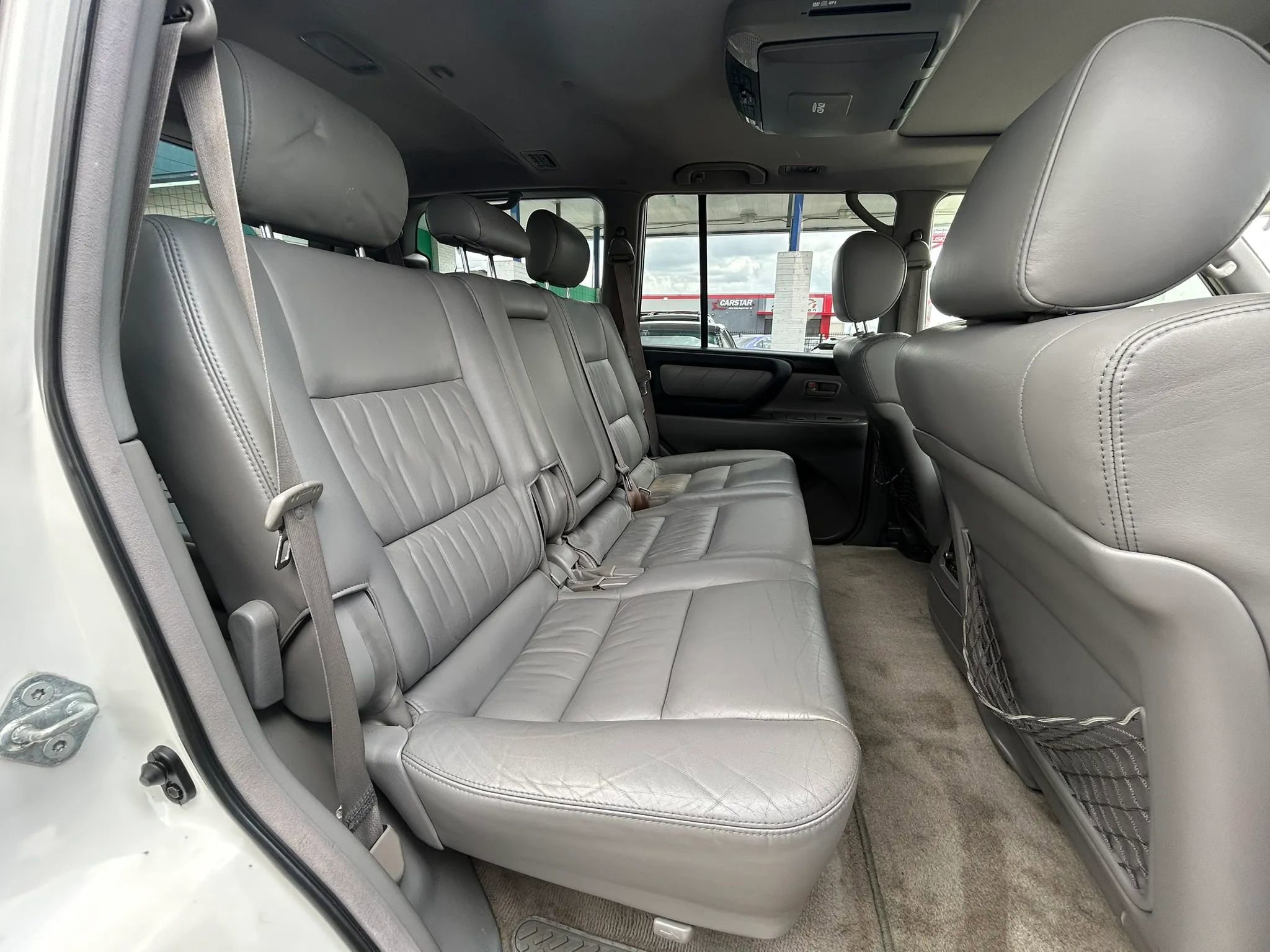 Used 2004 Toyota Land Cruiser AWD/4WD image 15