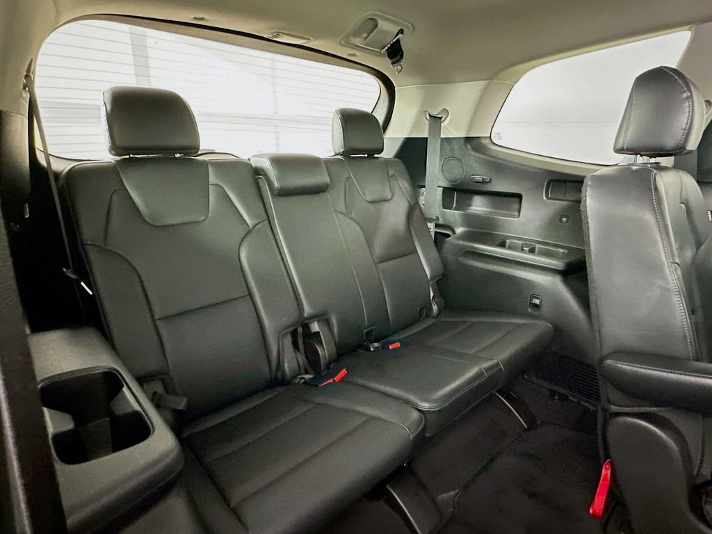 Used 2023 Kia Telluride S image 26