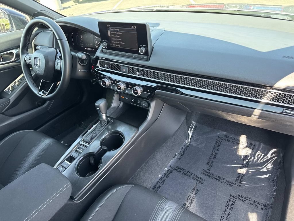 Used 2025 Honda Civic Sport image 30