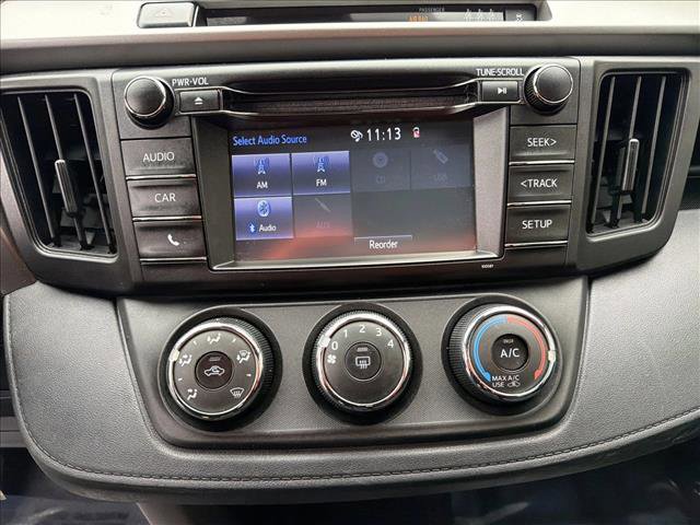 Used 2017 Toyota RAV4 LE image 19