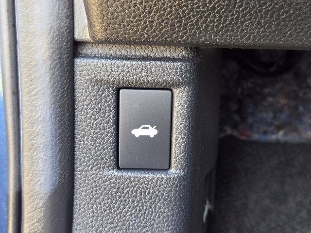 Certified 2025 Honda Accord SE image 22