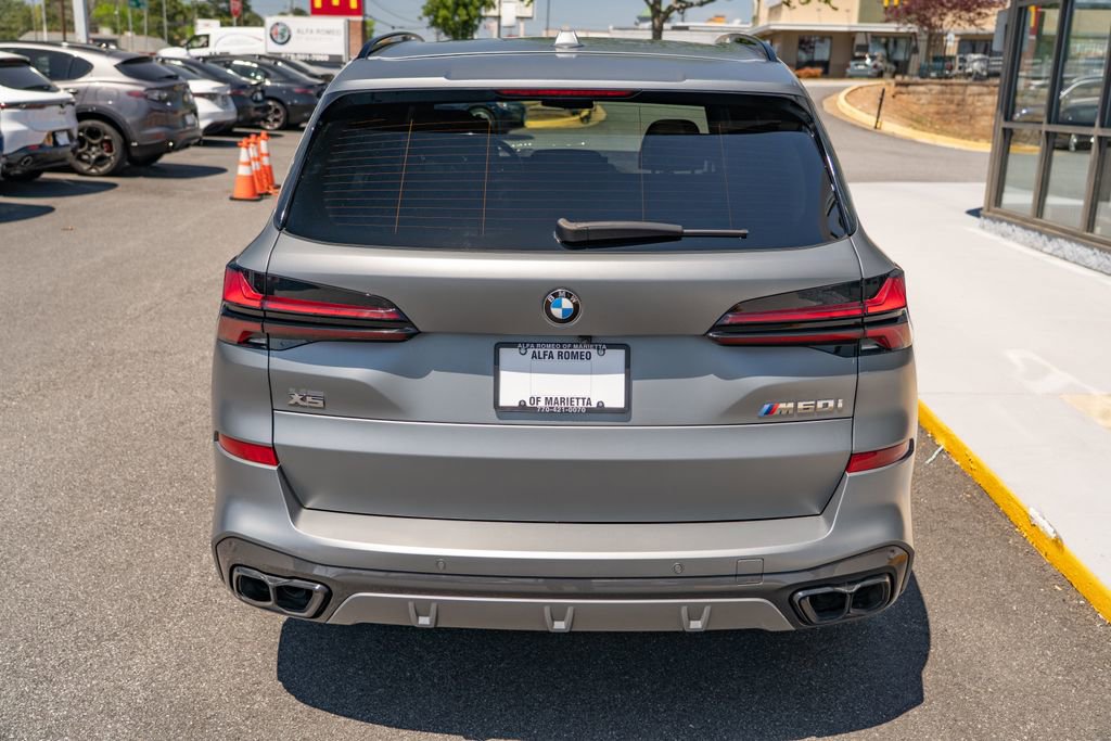 Used 2025 BMW X5 M60i image 5