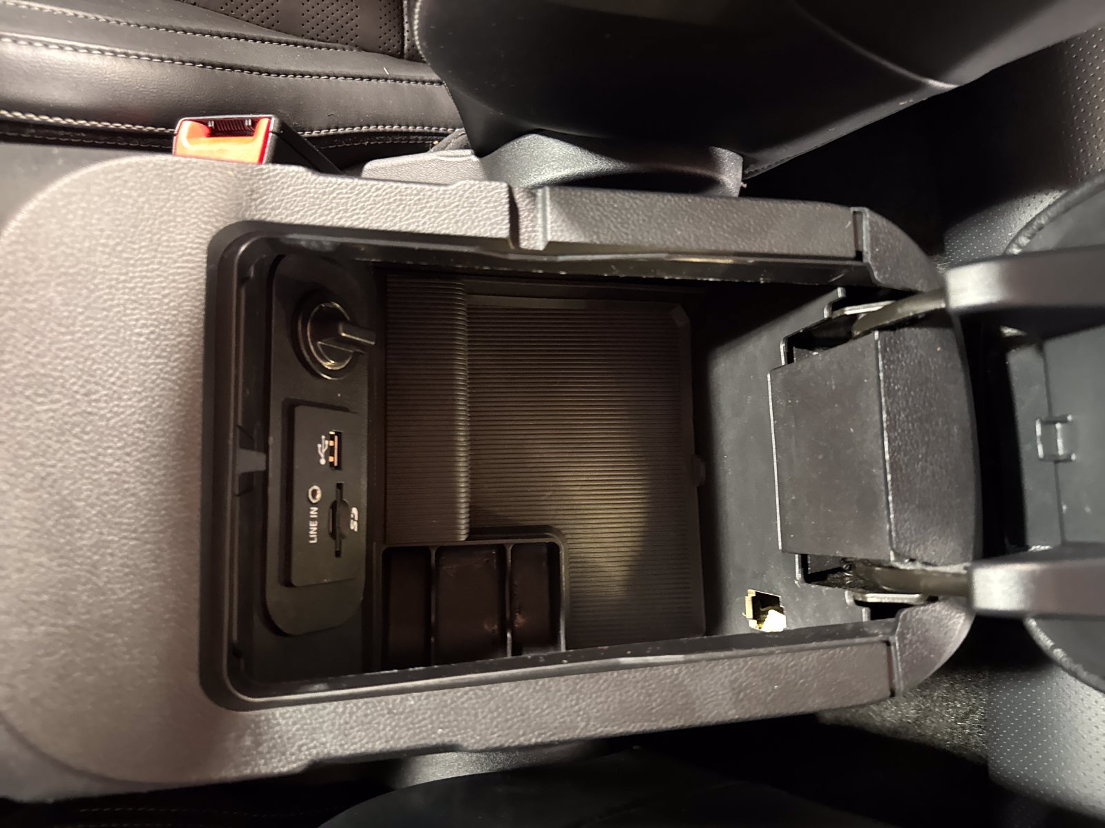 Used 2015 Ford Mustang Convertible RWD image 20