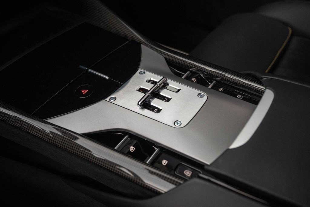Used 2024 Ferrari Purosangue AWD/4WD image 50