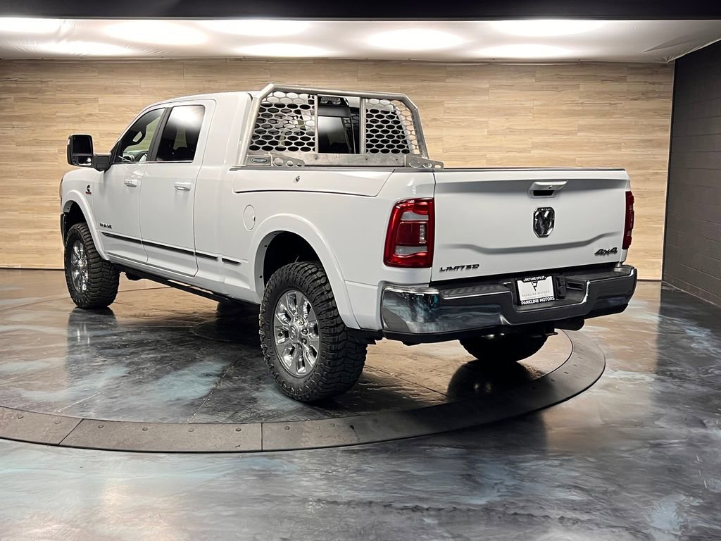 Used 2024 RAM 3500 Limited AWD/4WD image 19