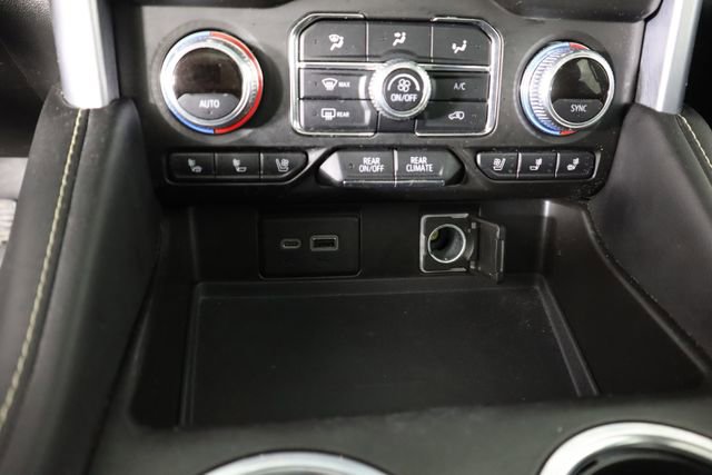 Used 2021 GMC Yukon XL SLT w/ SLT Premium Package image 55