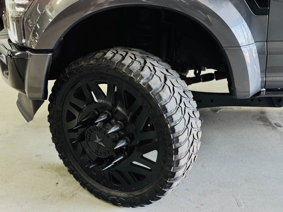 Used 2020 Ford F450 Lariat w/ Lariat Ultimate Package AWD/4WD image 14