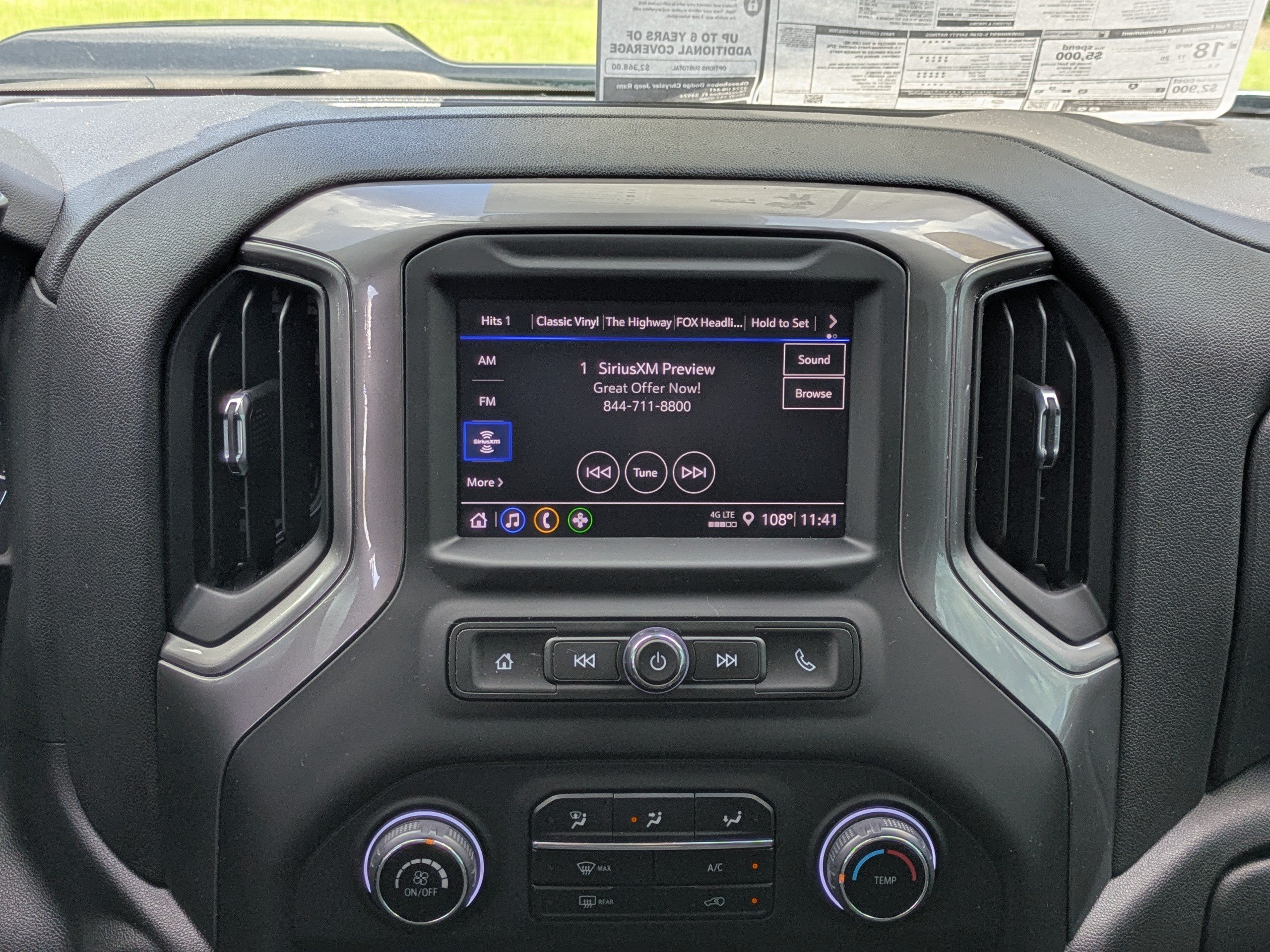 Used 2025 Chevrolet Silverado 1500 Custom Trail Boss w/ Turbomax Blackout Package AWD/4WD image 17