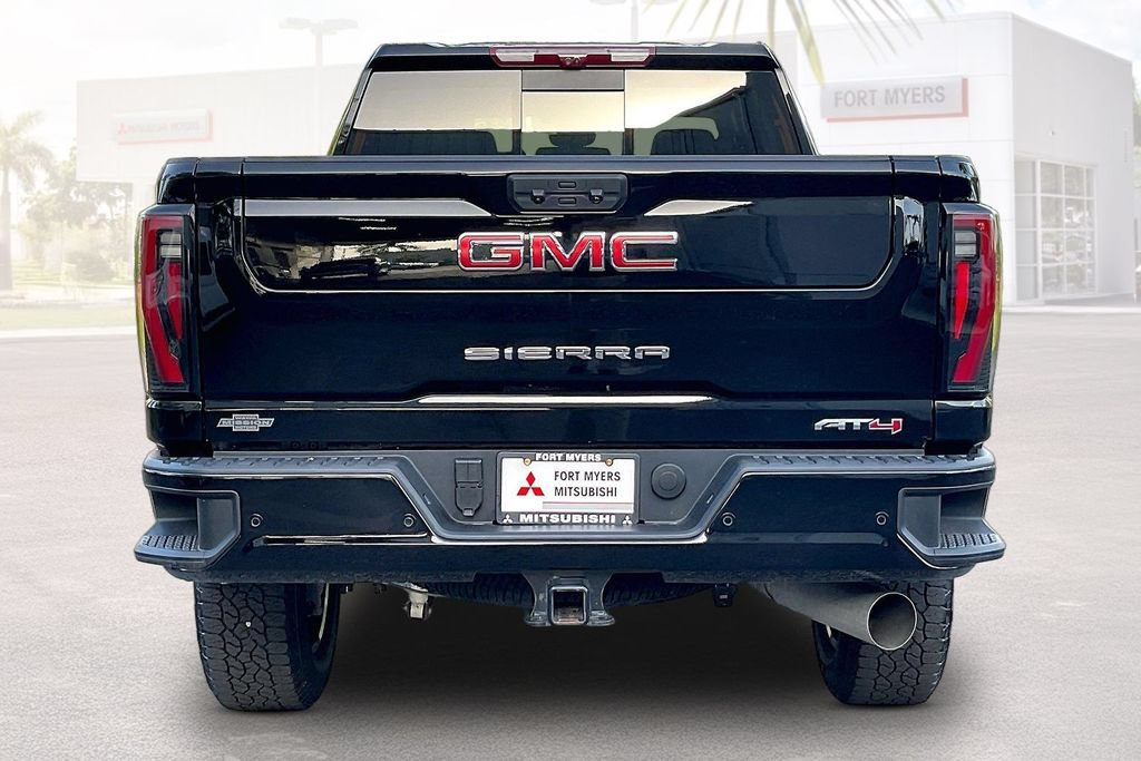 Used 2025 GMC Sierra 2500 AT4 w/ AT4 Premium Plus Package AWD/4WD image 16