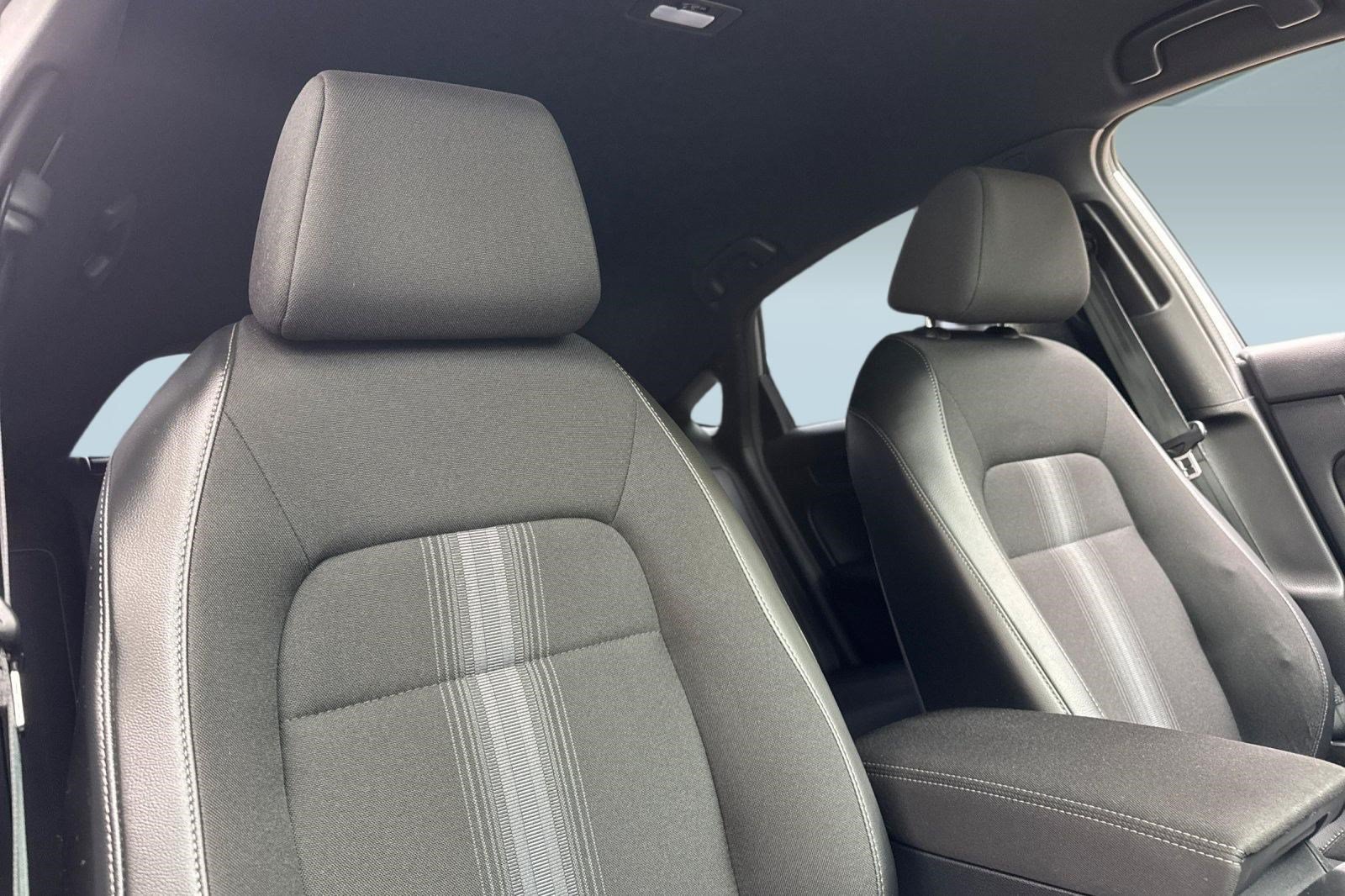Certified 2025 Honda Civic Sport image 28