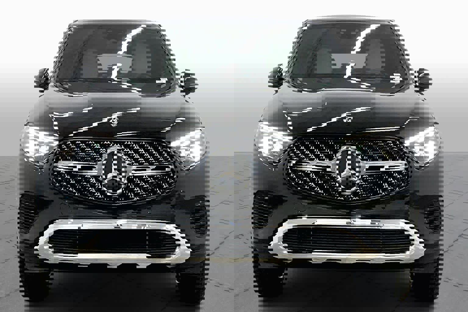 New 2026 Mercedes-Benz GLC 300 4MATIC image 3